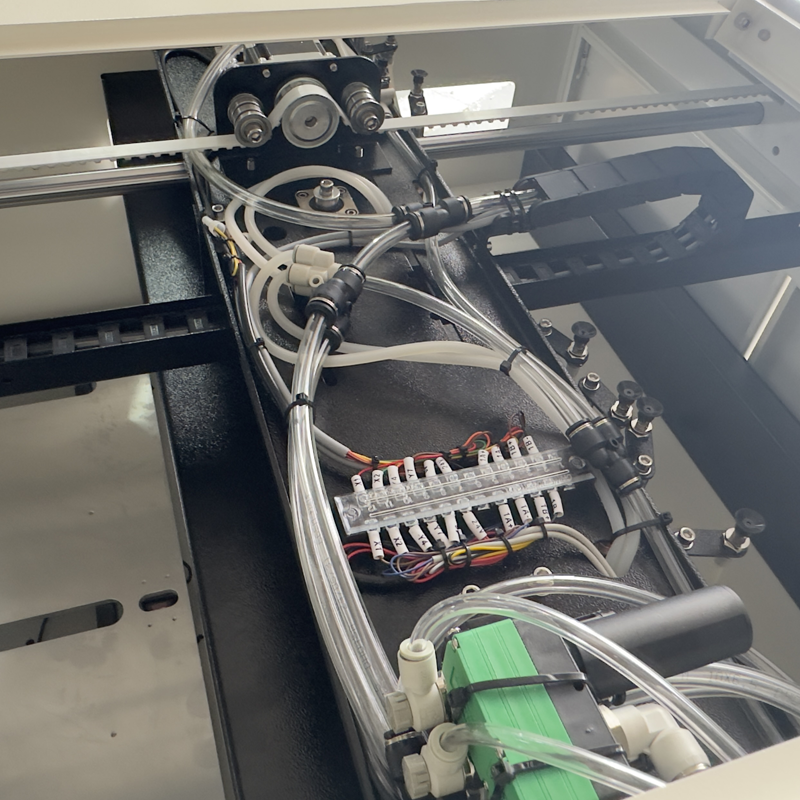 smt设备亚博真空吸板机6